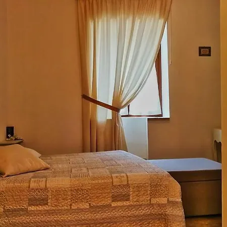 La Torretta Di Residenza Tatil Evi *