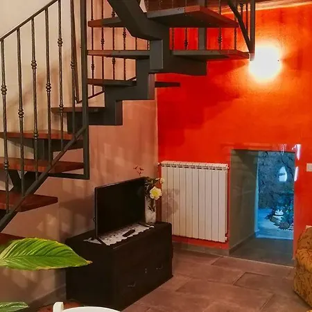 펜션 La Torretta Di Residenza 팔레